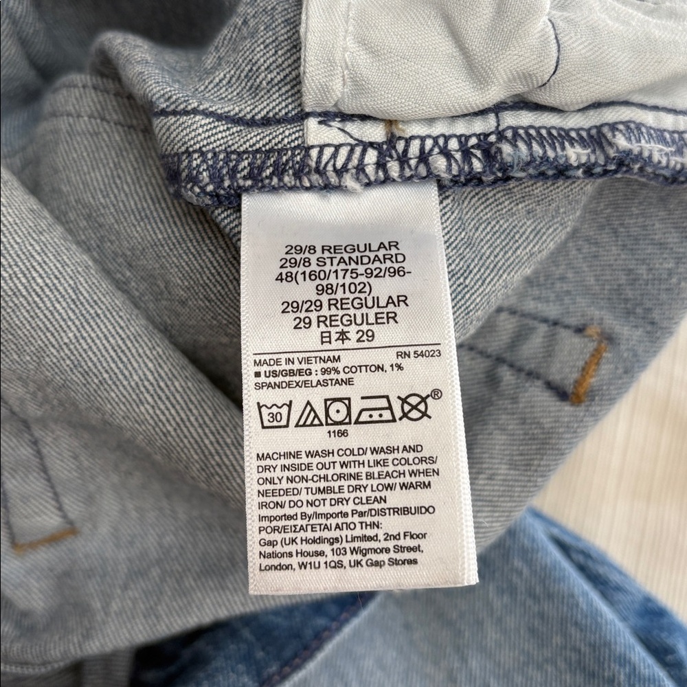 GAP Cheeky Straight High Rise Size 29/8R medium blue jeans - Picture 13 of 14